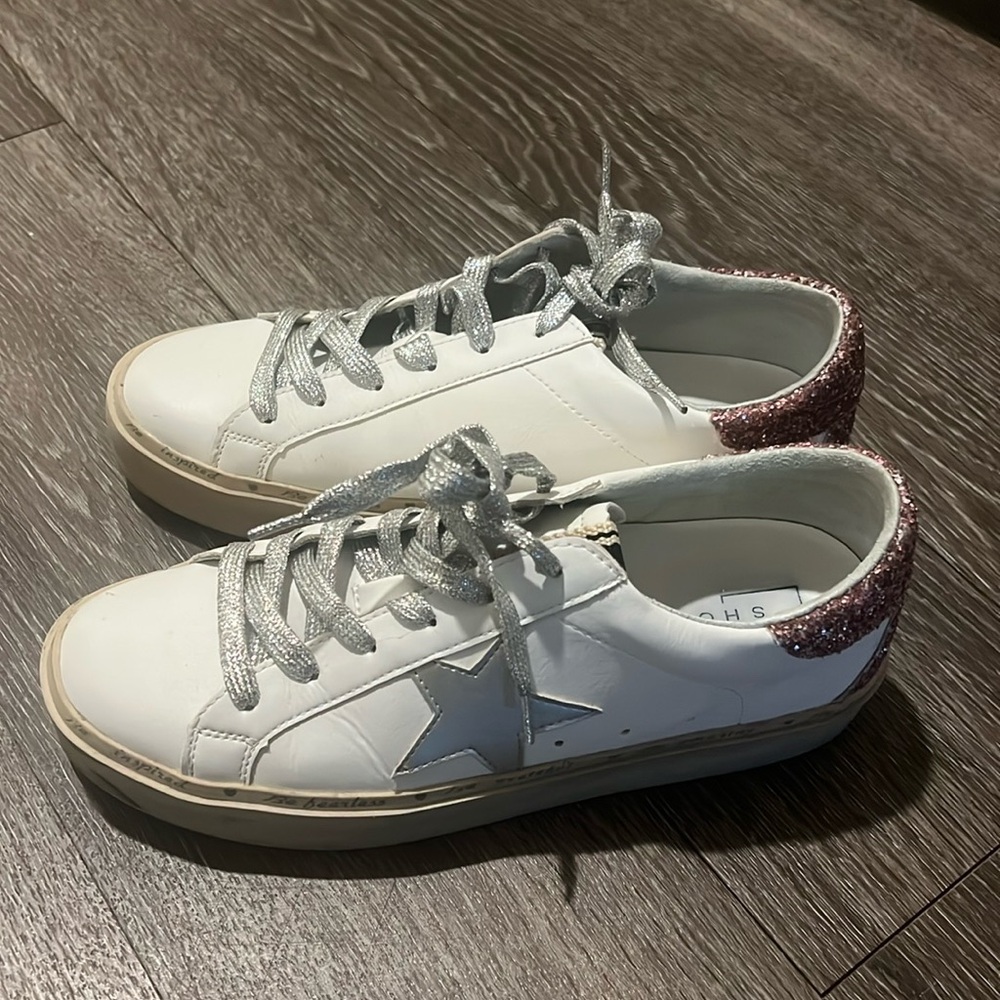 Reba Star Sneakers